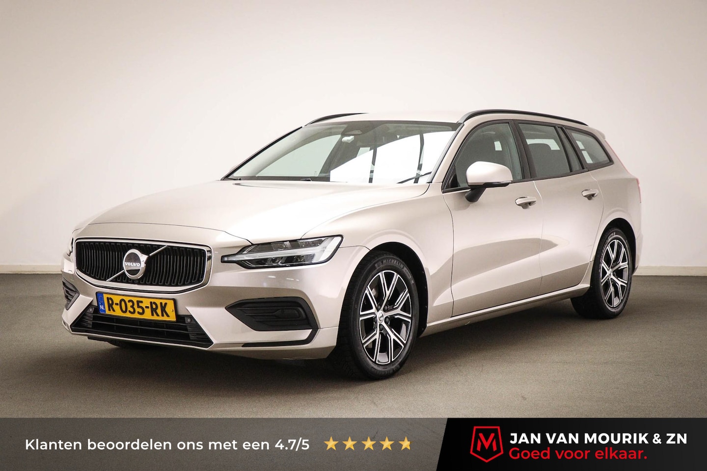 Volvo V60 - 2.0 B3 Essential | PARK ASSIST PACK | CLIMA | DAB | APPLE | CAMERA - AutoWereld.nl
