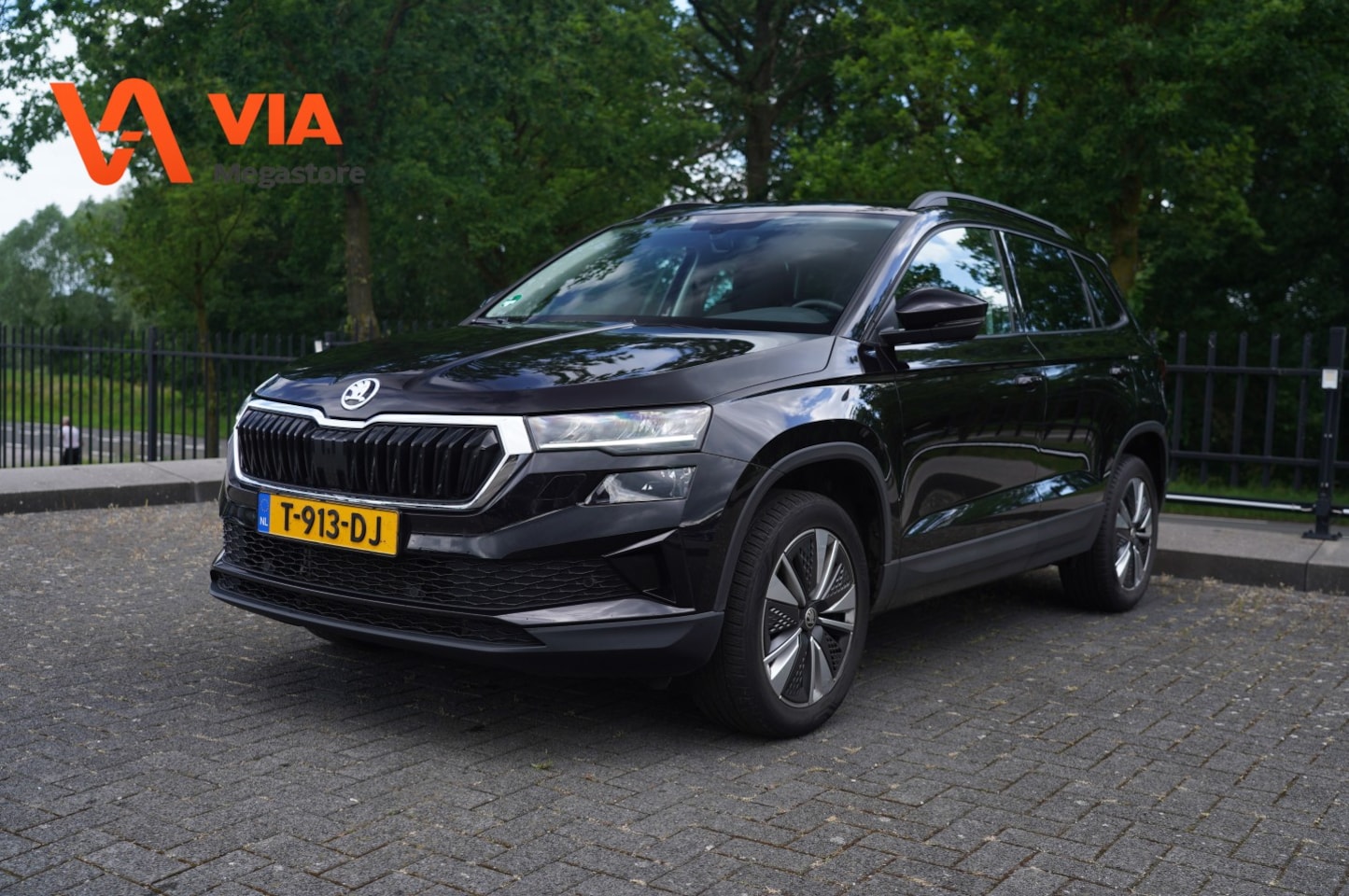 Skoda Karoq - 1.5 TSI | 150PK | Trekhaak | Stoelverw. | Climate | LED | Camera | ACC | - AutoWereld.nl