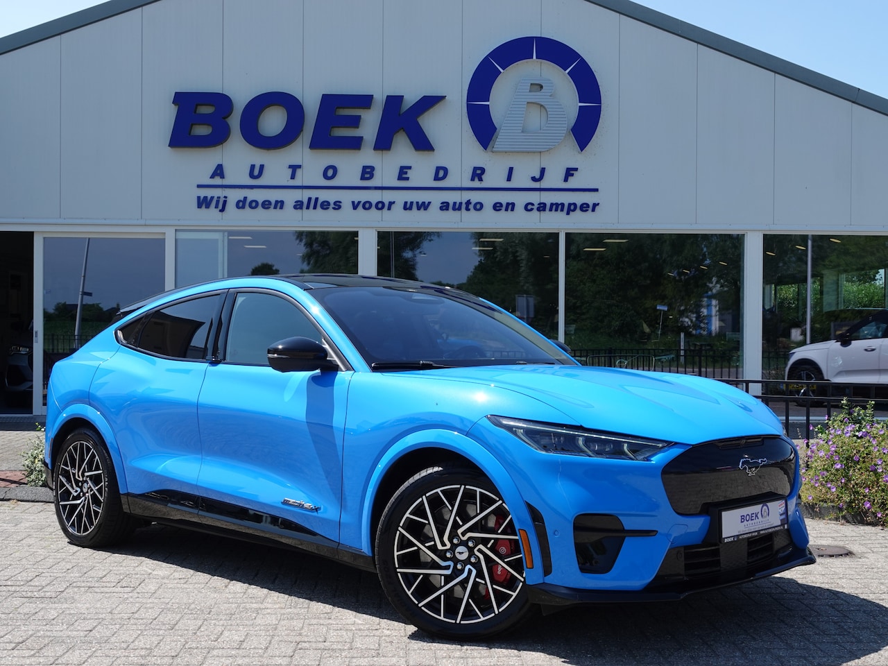 Ford Mustang Mach-E - GT Extended AWD 91 kWh 487PK PANO | BLIS | ADAPT. CRUISE | WINTERPACK - AutoWereld.nl