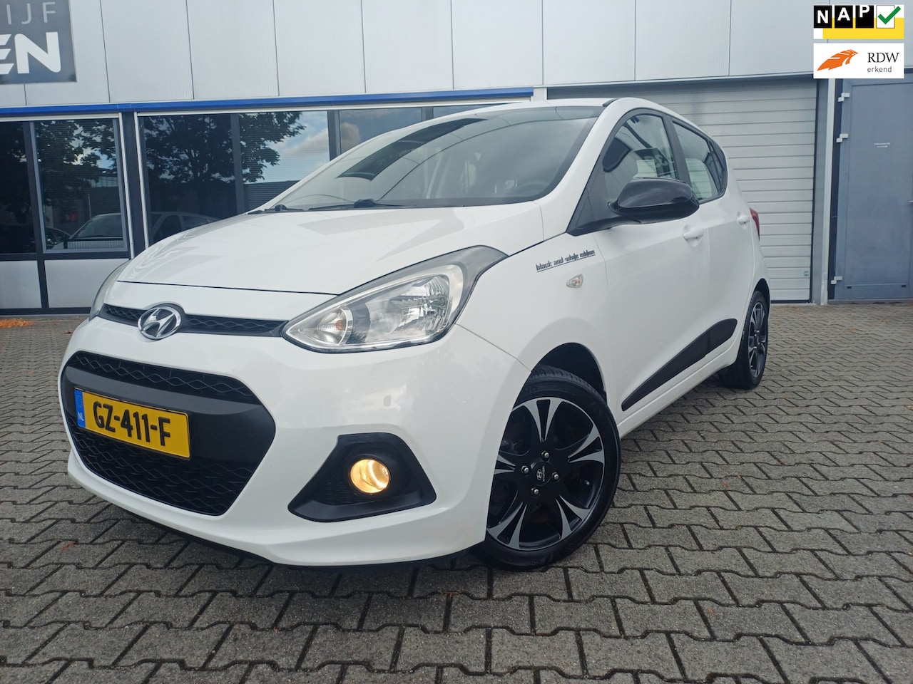 Hyundai i10 - 1.0i i-Motion Comfort CLIMA/CRUISE/LMV/5DEURS - AutoWereld.nl