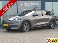 Ford Mustang Mach-E - Extended RWD 98 kWh, SOH 94.2 % / Carplay + Android Auto / Camera + Sensoren / Bang & Oluf