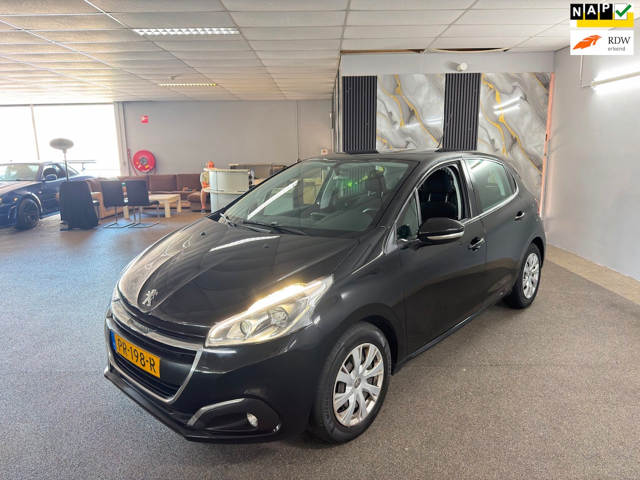 Peugeot 208 - 1.2 Blue Lion Apk Nieuw,Cruise,Clima,Parksensor,Led-verlichting,N.A.P,Carplay,Topstaat!! - AutoWereld.nl