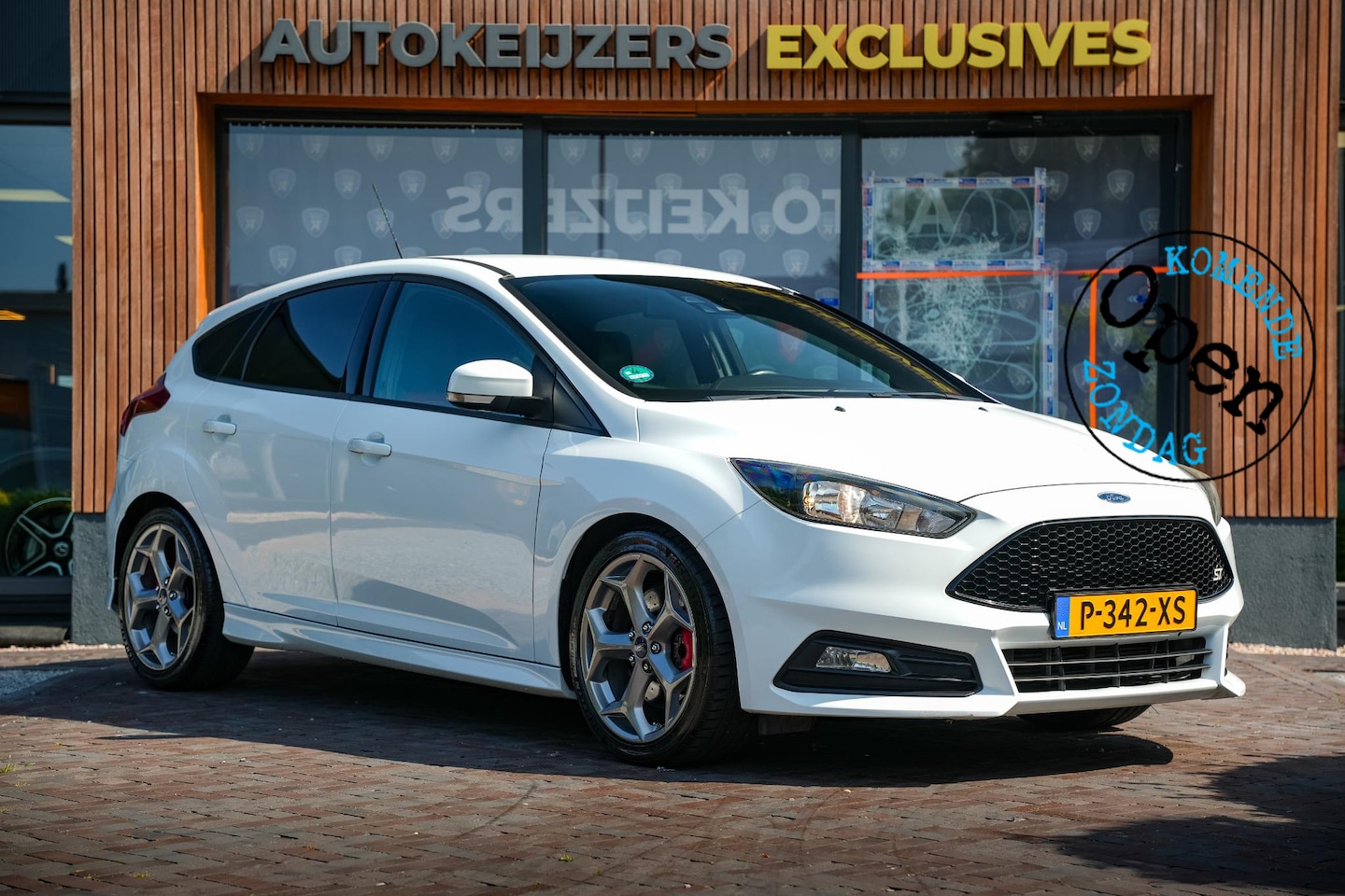 Ford Focus - 2.0 ST-3 250 pk Keyless Stuurverw. Cruise Clima 18''LM - AutoWereld.nl