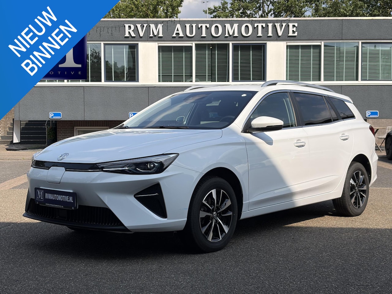 MG MG5 Electric - Long Range Comfort 61 kWh SOH 99% | ACHTERUITRIJCAMERA | ADAPT. CRUISE CONTROL | STOEL & S - AutoWereld.nl