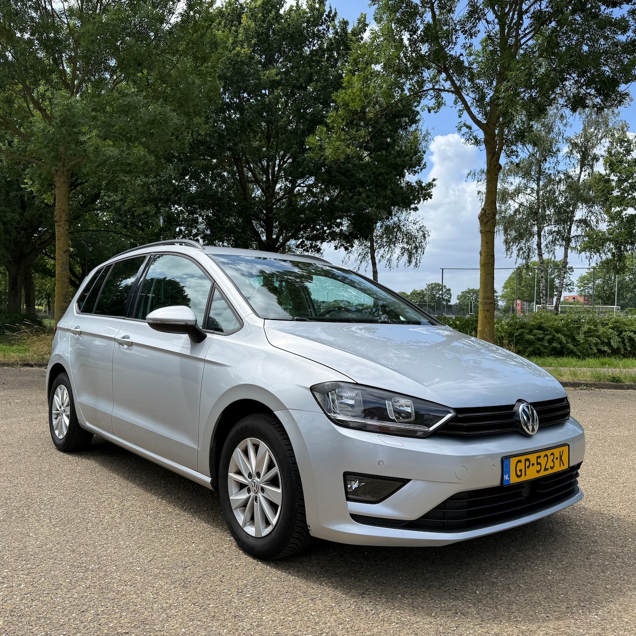 Volkswagen Golf Sportsvan - 1.2 TSI Highline - AutoWereld.nl