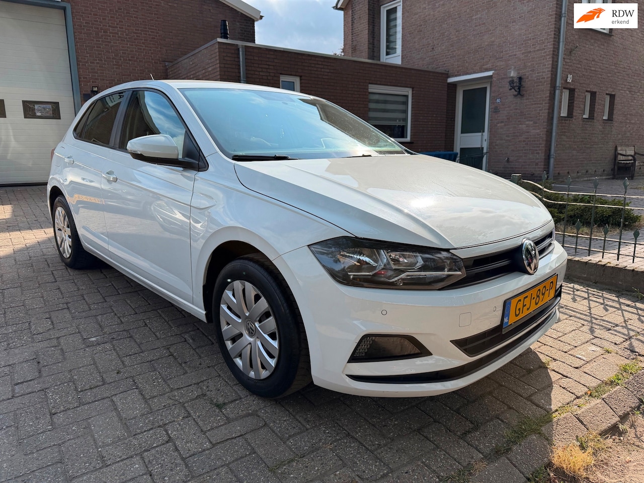 Volkswagen Polo - 1.0 MPI Trendline 1.0 MPI Trendline - AutoWereld.nl