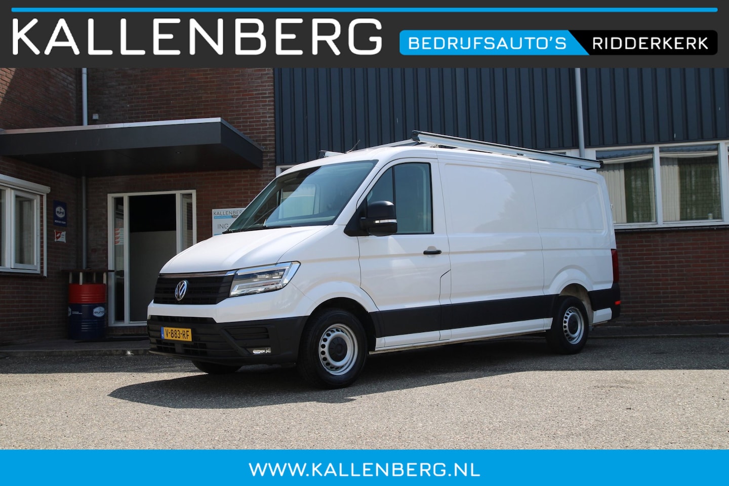 Volkswagen Crafter - 30 2.0 TDI L3H2 140PK Comfort / Imperiaal / Camera / Trekhaak - AutoWereld.nl