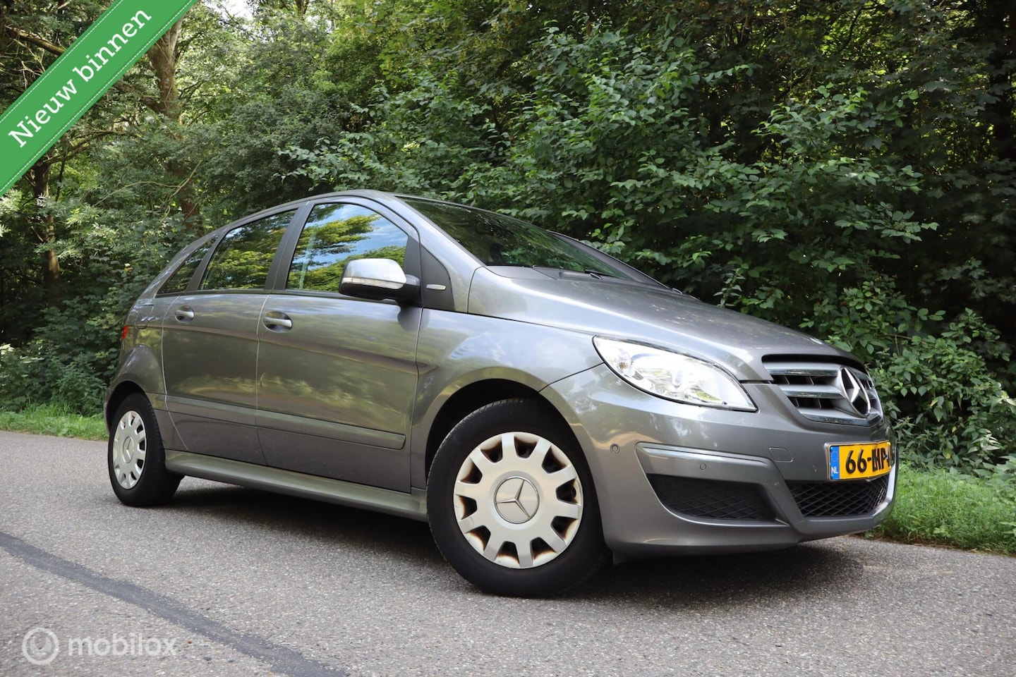 Mercedes-Benz B-klasse - 180 BlueEFFICIENCY | P-sensor | AC | Cruis - AutoWereld.nl