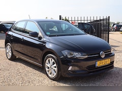 Volkswagen Polo - 1.0 TSI Highline Business R