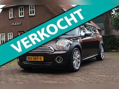 MINI Clubman - 1.6 Cooper | Stoelverwarming | Airco | Elektrische ramen | Radio | Parkeersensoren | Licht