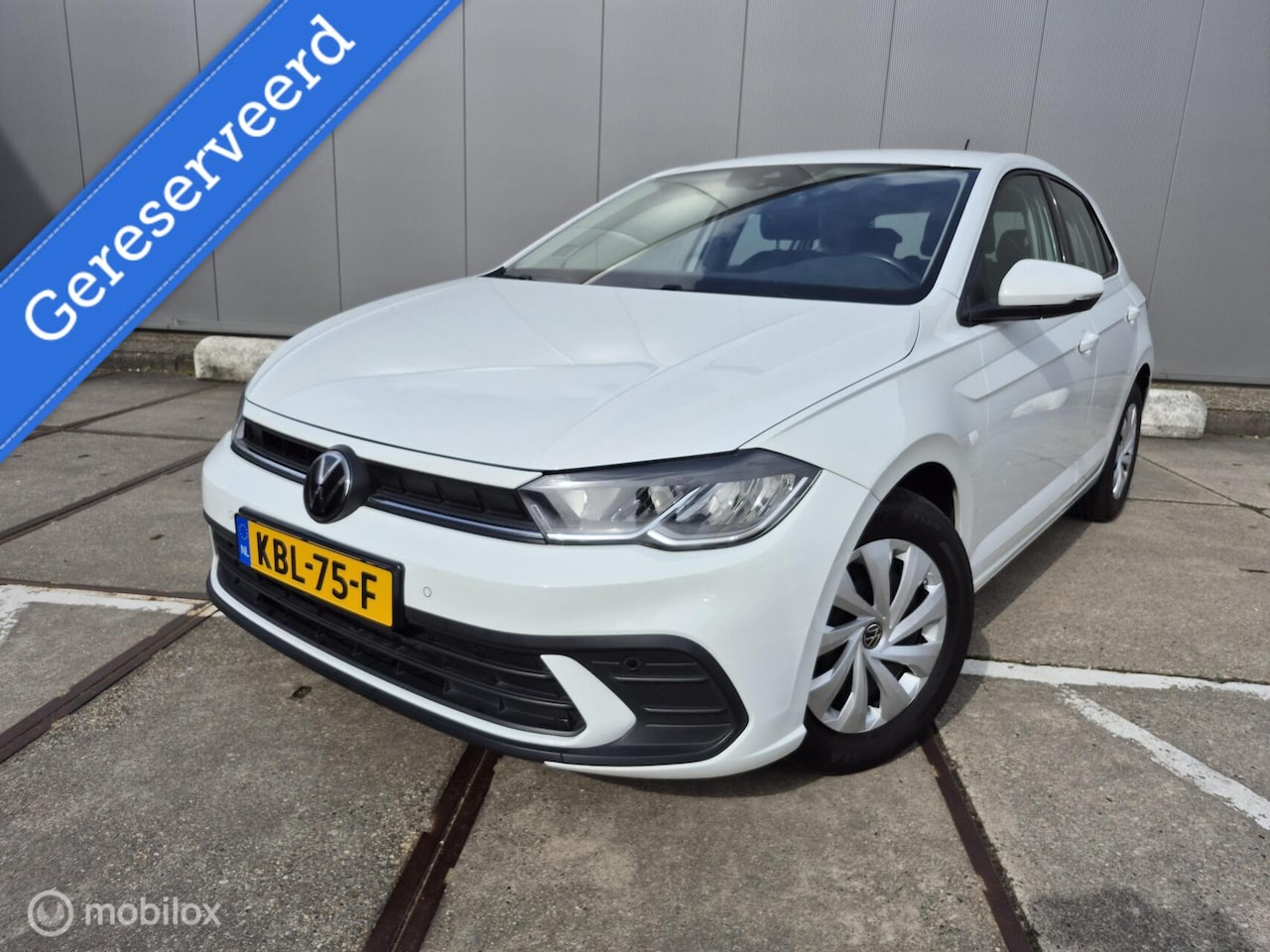 Volkswagen Polo - 1.0 TSI Polo Carplay / Navi / Cruise / PDC / LED - AutoWereld.nl