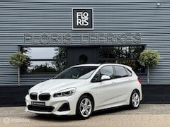 BMW 2-serie Active Tourer - 225xe | Pano | Zwart Leer | Trekhaak