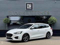 Ford Focus Wagon - 1.0 EcoBoost ST Line Business
