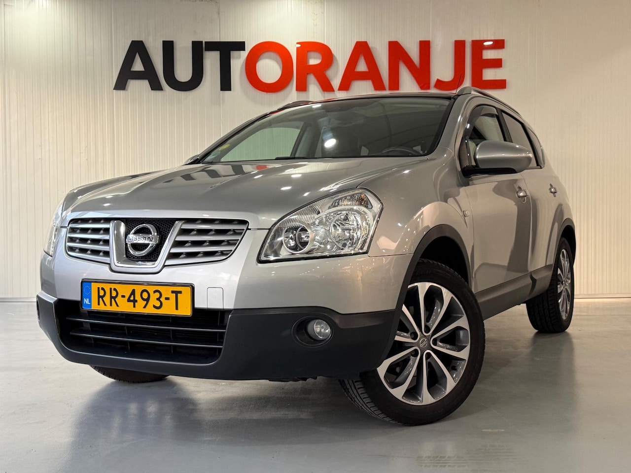 Nissan Qashqai - 2.0 Connect Edition-Pano-Airco-Cruise-Navi+Camera - AutoWereld.nl