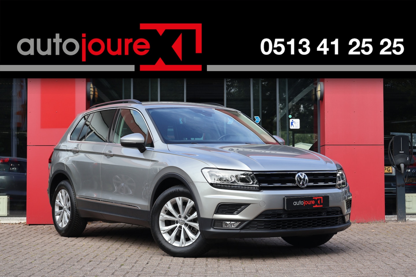 Volkswagen Tiguan - 1.5 TSI 130pk Comfortline | Origineel NL | ACC | Navigatie | Trekhaak | 1.600kg trekgewich - AutoWereld.nl
