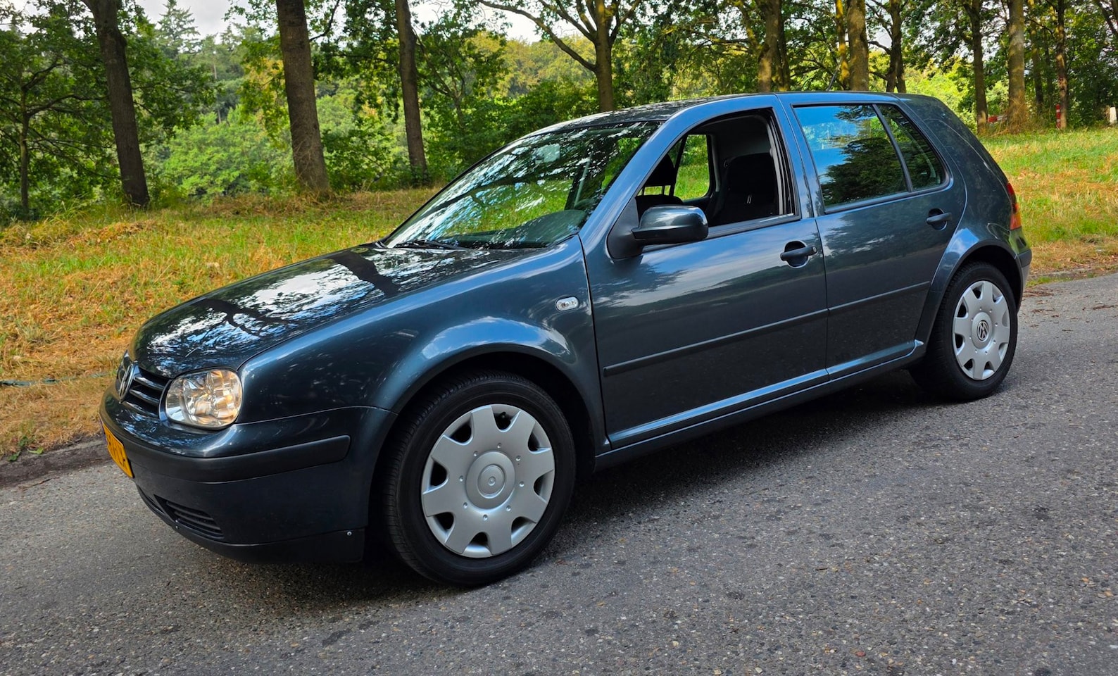 Volkswagen Golf - 1.9 TDI - NL Auto - 2e Eig - 5 Deurs - Airco - AutoWereld.nl
