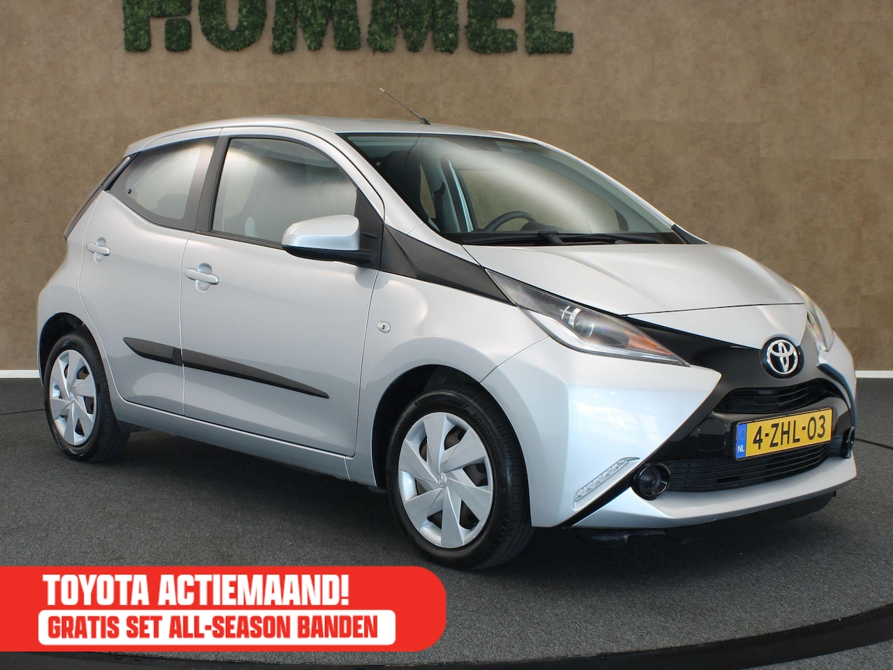 Toyota Aygo - 1.0 VVT-i x-play - ORIGINEEL NEDERLANDSE AUTO - CAMERA - AIRCO - GROOT MULTIMEDIASYSTEEM - - AutoWereld.nl