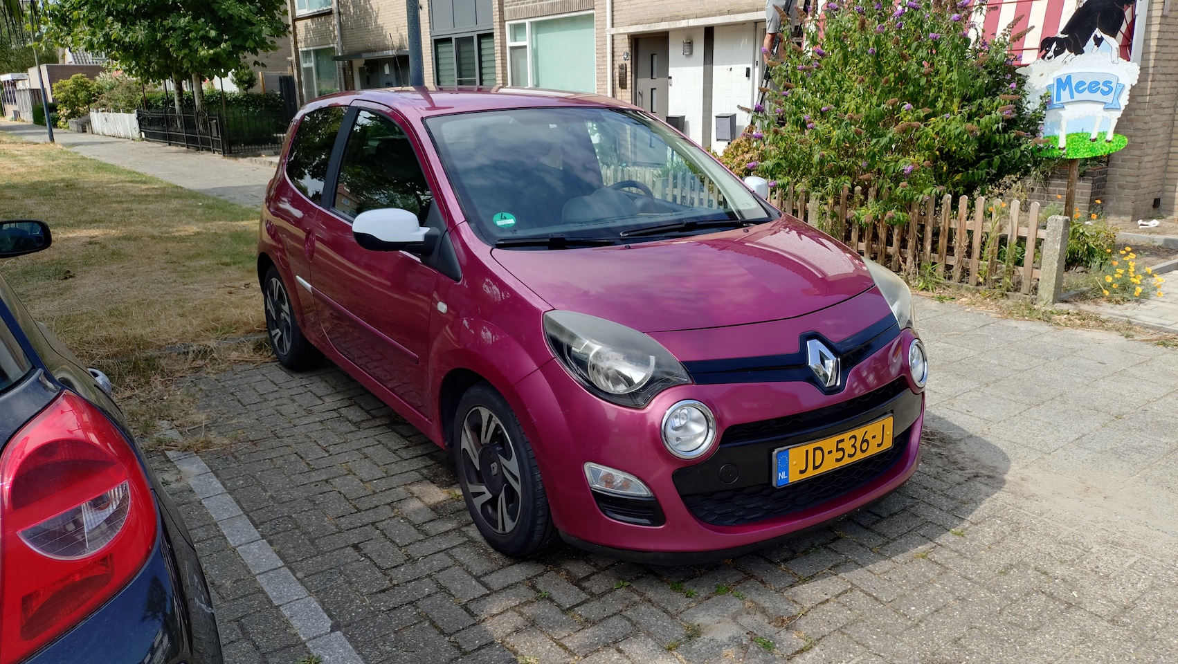 Renault Twingo - 1.2-16V Dynamique Renault Twingo Dynamique 1.2 16V (75 pk) – 2012 – 135.000 km – € 3.750 - AutoWereld.nl