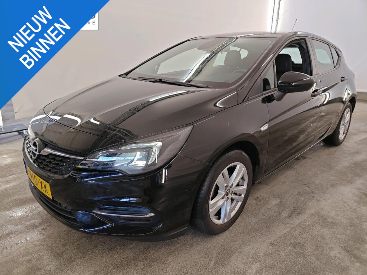 Opel Astra - 1.2 Edition NL-AUTO | TREKHAAK | CAMERA | LED - AutoWereld.nl