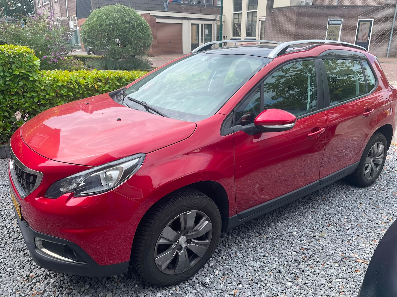 Peugeot 2008 - 1.2 PureTech Blue Lion - AutoWereld.nl