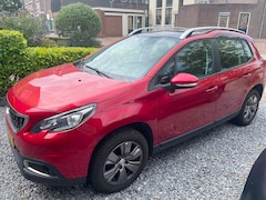 Peugeot 2008 - 1.2 PureTech Blue Lion