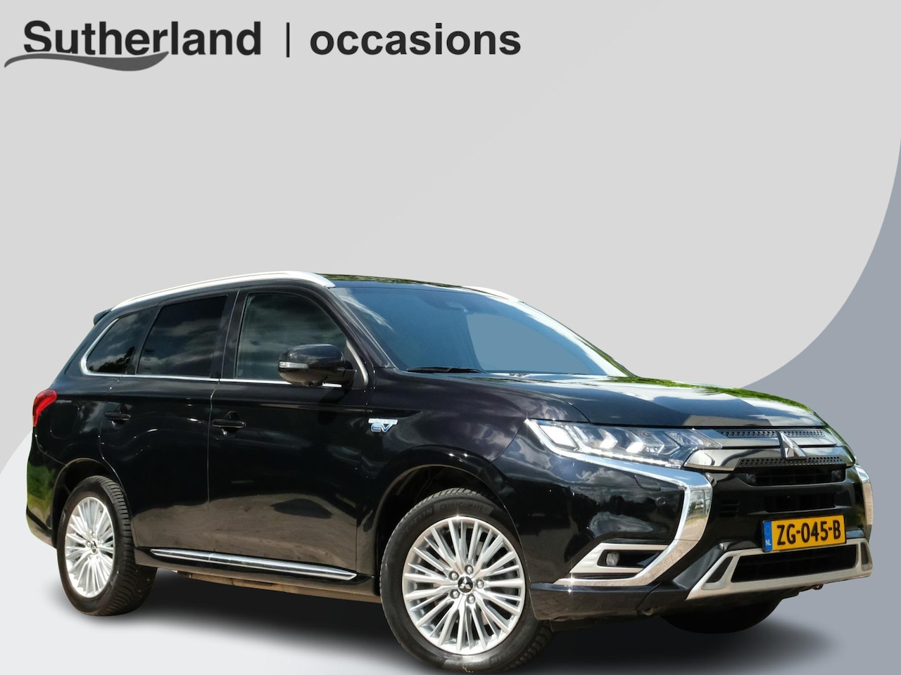 Mitsubishi Outlander - 2.4 PHEV Instyle |135 PK | Panoramadak | Elektrische klep | - AutoWereld.nl
