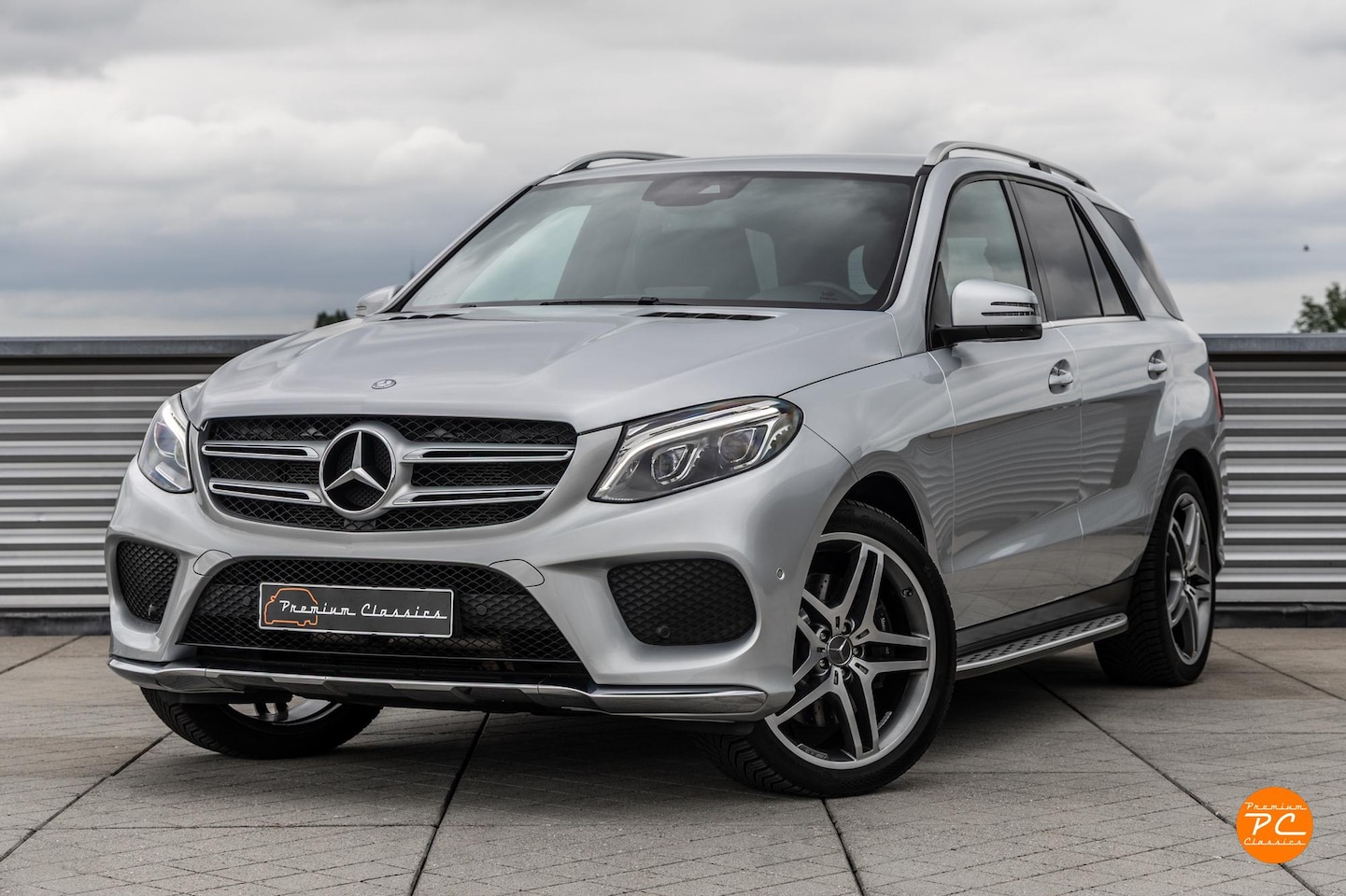 Mercedes-Benz GLE-Klasse - GLE 500 4MATIC | 134.000KM | AMG Package | Harman/Kardon | Comfort package | Memory - AutoWereld.nl