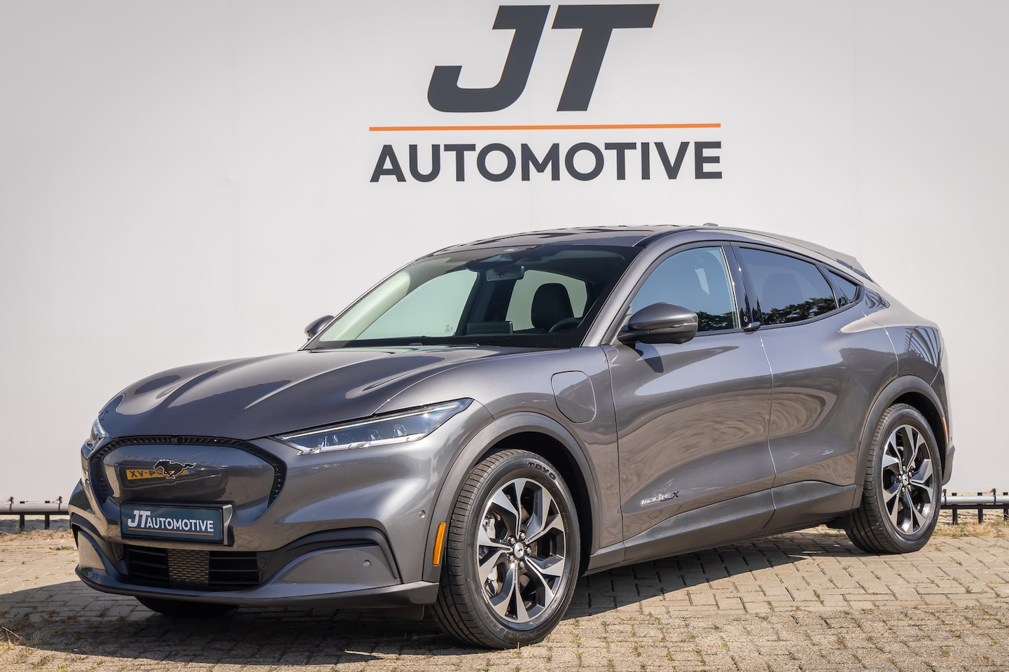 Ford Mustang Mach-E - Extended RWD 98 kWh nlauto 360camera | B&O adaptive cruise | stoelverwarming | Stuurverwar - AutoWereld.nl