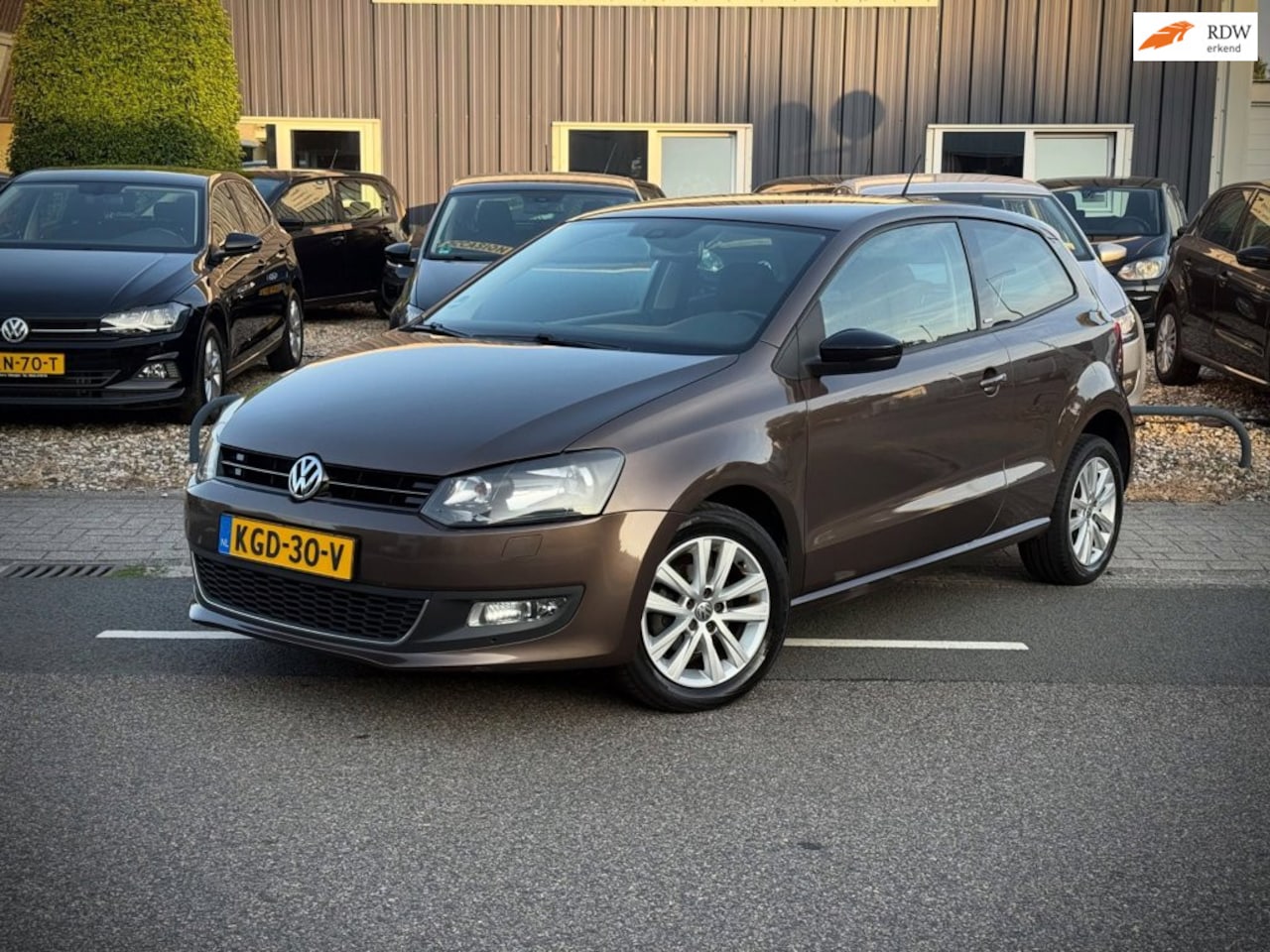 Volkswagen Polo - 1.4-16V Comfortline 1.4-16V Comfortline - AutoWereld.nl