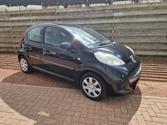 Peugeot 107 - 1.0-12V Automaat Millesim 200 Airco