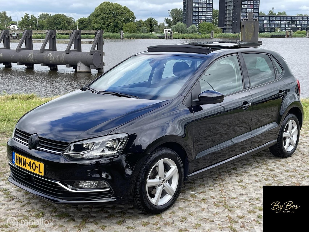 Volkswagen Polo - 1.2 TSI Highline LED Pano Cruise Stoelverw. PDC - AutoWereld.nl