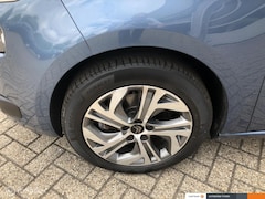 Citroën C4 Picasso - 1.6 THP Intensive/ trekgewicht 1620kg