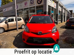 Toyota Aygo - 1.0 VVT-i Now