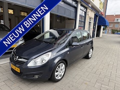 Opel Corsa - 1.4-16V Cosmo AUTOMAAT/AIRCO/CRUISE/NAP/NW APK