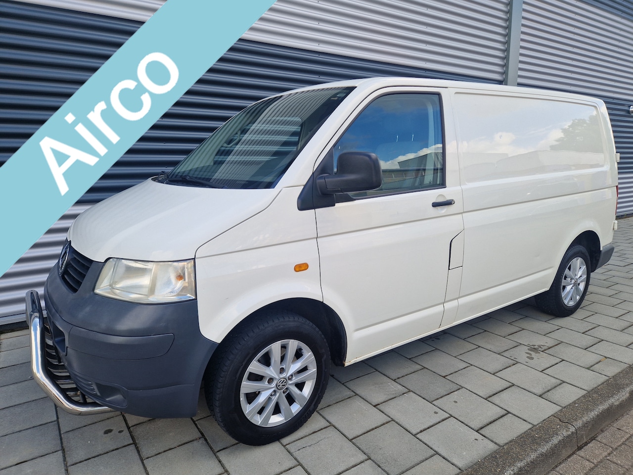 Volkswagen Transporter - 1.9 TDI 300 MHD 1.9 TDI 300 MHD, Trekhaak, Airco, Cruise control, NAP... - AutoWereld.nl