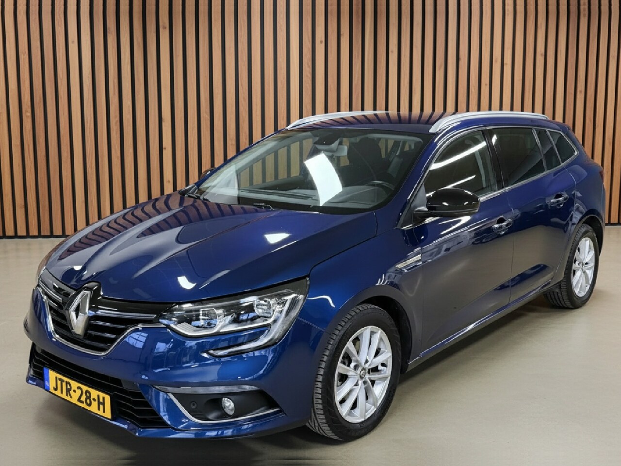 Renault Mégane Estate - 1.2 TCe Zen | Navi | Cruise - AutoWereld.nl