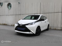 Toyota Aygo - 1.0 VVT-i x|Airco|5drs|Elek ramen|Bluetooth|NAP|
