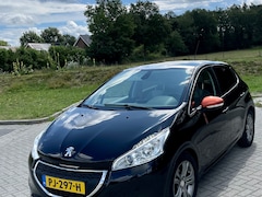 Peugeot 208 - 1.6 Vti Roland Garros Peugeot 208 1.6 VTi Roland Garros | pano | CarPlay | leder | pdc | lmv | zeer compleet ond