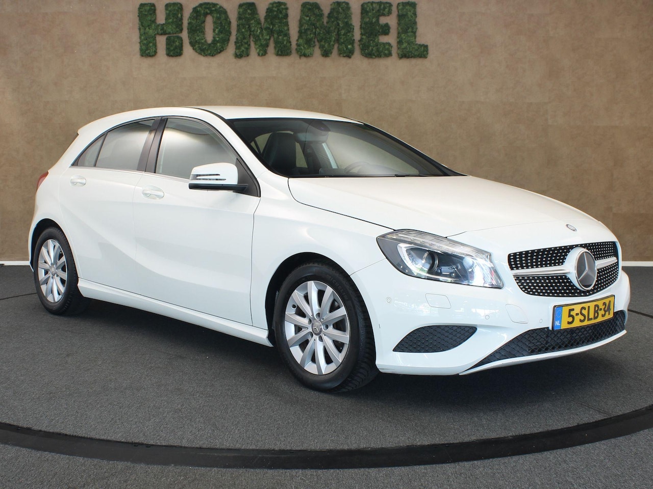 Mercedes-Benz A-klasse - 180 CDI Edition Navigatie 4U3 - ORIGINEEL NEDERLANDSE AUTO - TREKHAAK - PARKEERSENSOREN VO - AutoWereld.nl