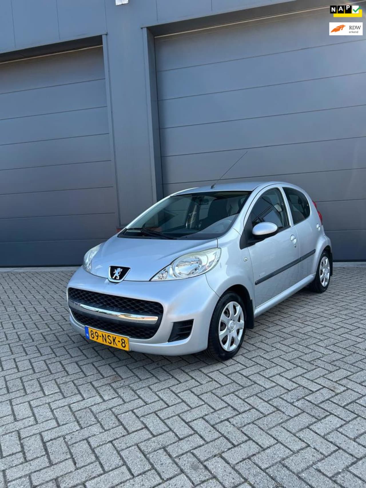 Peugeot 107 - 1.0-12V Millesim 200 1.0-12V Millesim 200 - AutoWereld.nl
