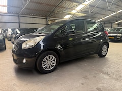 Kia Venga - 1.4 CVVT X-ecutive Airco, Trekhaak, achteruirij sensoren