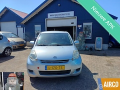 Daihatsu Sirion 2 - 1.0-12V Style Garantie, alle inruil mogelijk