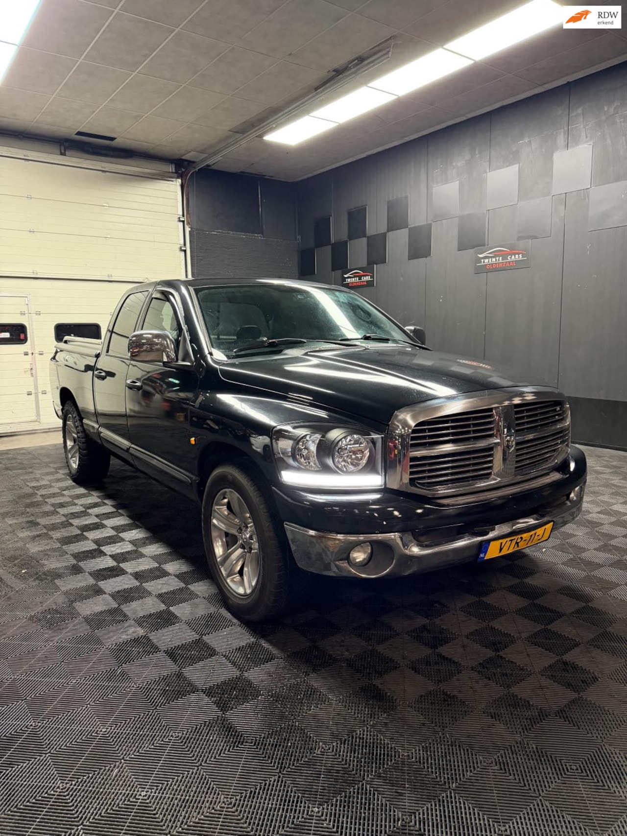 Dodge Ram 1500 - 4.7 | Carplay | Led | Navi | Airco | Nieuwe APK | - AutoWereld.nl