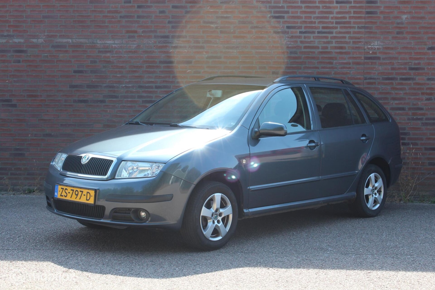 Skoda Fabia Combi - 1.4-16V Elegance+ | Koopje | Geen apk! - AutoWereld.nl