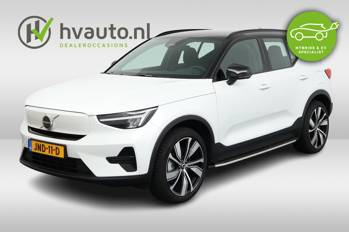Volvo EX40 - SINGLE MOTOR PLUS BLACK EDITION 70 KWH 100% SOH | Trekhaak | Harman Kardon | Warmtepomp - AutoWereld.nl