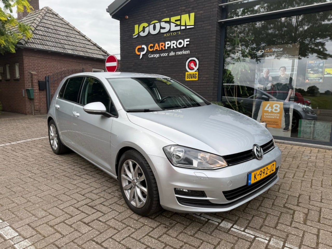 Volkswagen Golf - 1.2 TSI Comfortline 1.2 TSI COMFORTLINE - AutoWereld.nl