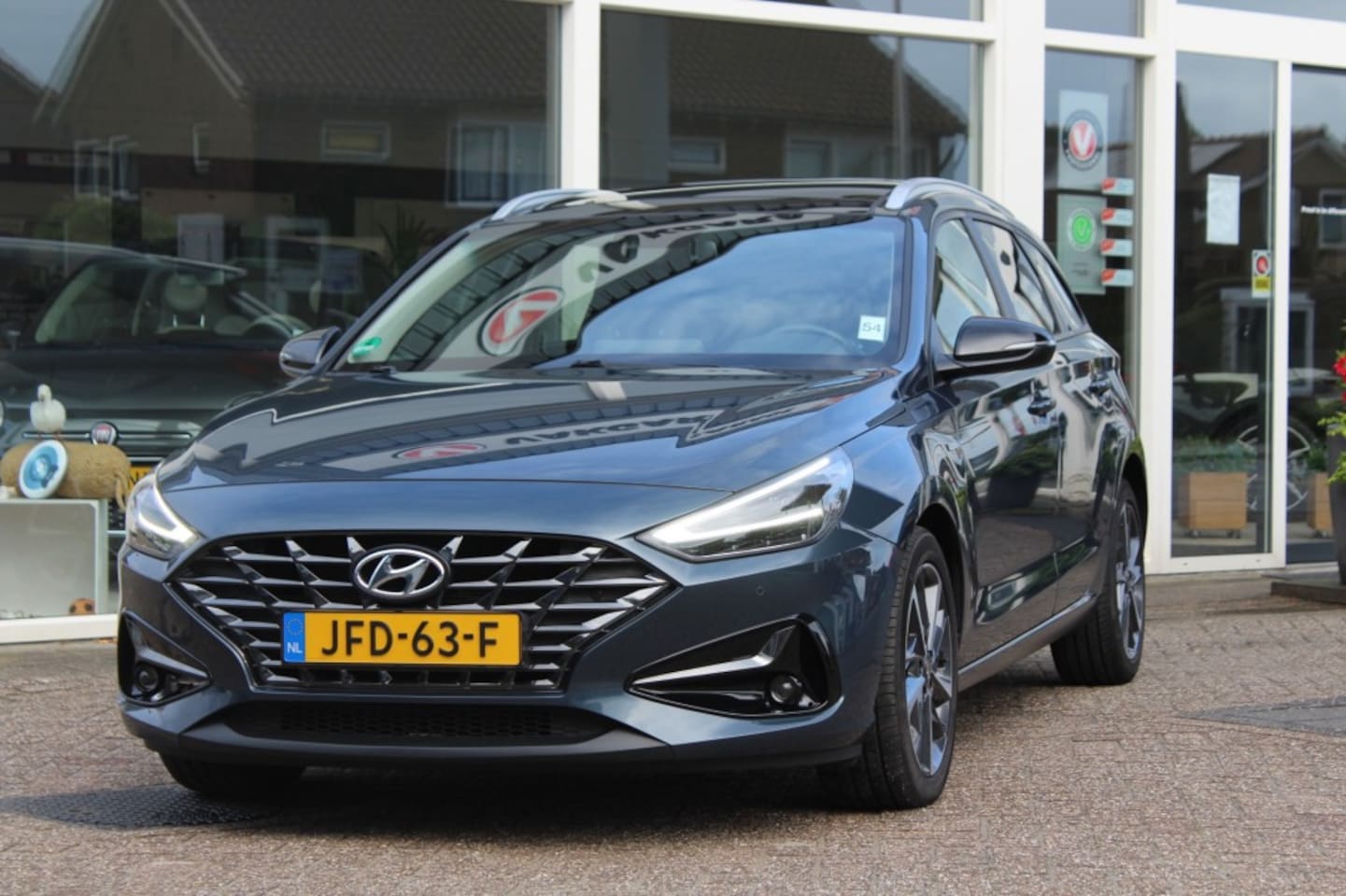 Hyundai i30 - 1.5 T-GDI MHEV PRSKY - AutoWereld.nl