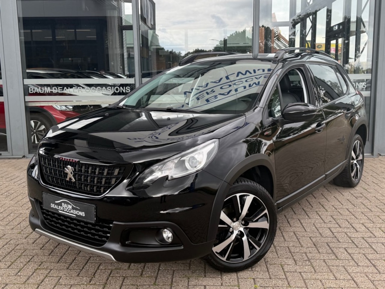 Peugeot 2008 - 1.2 PURETECH GT-LINE NAVI PANO AIRCO/ECC PDC - AutoWereld.nl