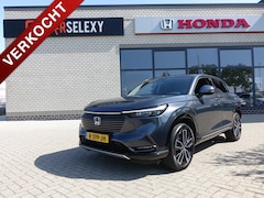 Honda HR-V - 1.5 i-MMD 131pk CVT Advance Privacy Glas en Afneembare Trekhaak en Zwart Dak en Spiegels