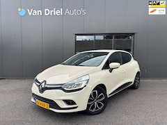 Renault Clio - TCe 90 Intens / Navigatie / Parkeersensoren + Camera